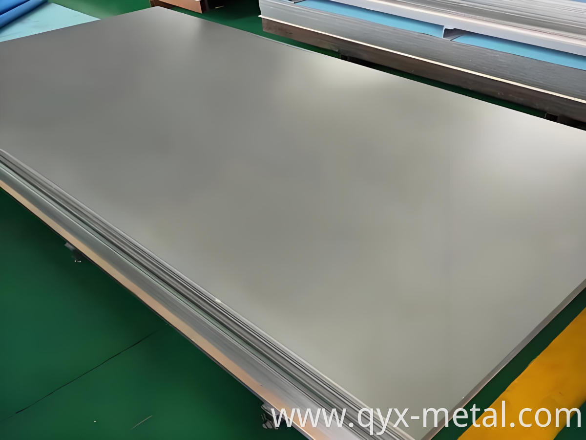 Zirconium plate